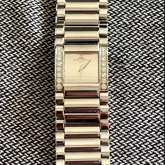 Baume and Mercier Watch main image 4